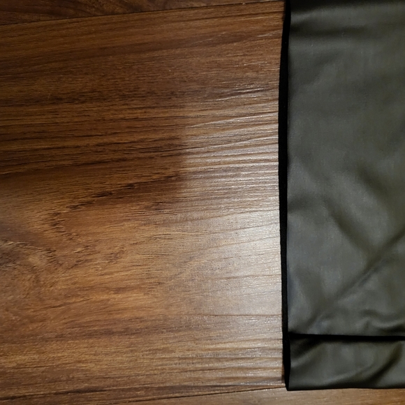 Vinyl pants - Picture 2 of 5